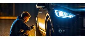 Emergency tyre change service in Bristol at night